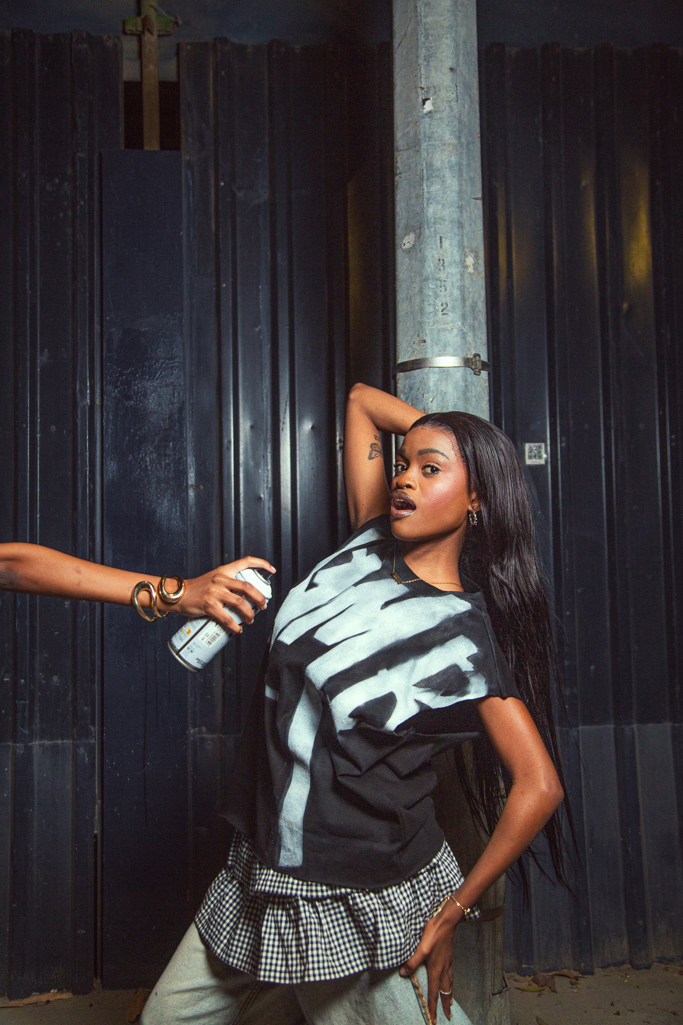 NSIMBI MUSCLE TEE (BLACK)